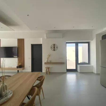 Villa Gbr 2 - Golden Residences