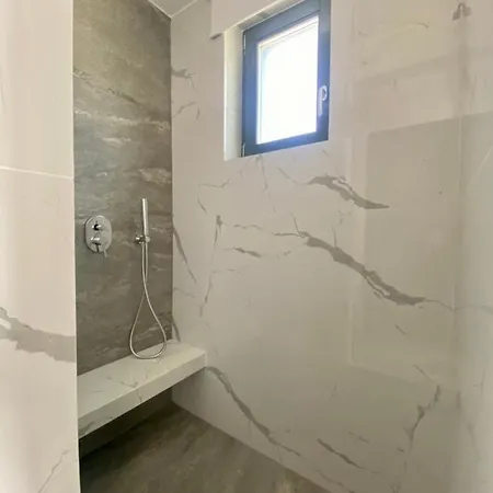 וילה Gbr 2 - Golden Residences *